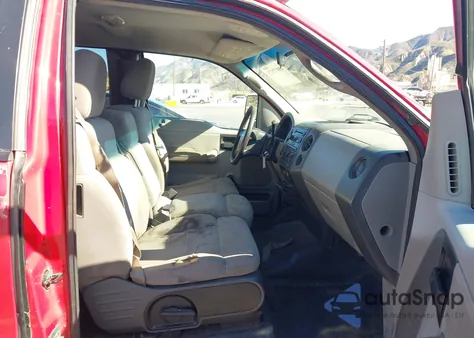 2005 Ford F-150 Stx/Xl/Xlt из США, поврежденный, VIN 1FTRX12W15NB18952